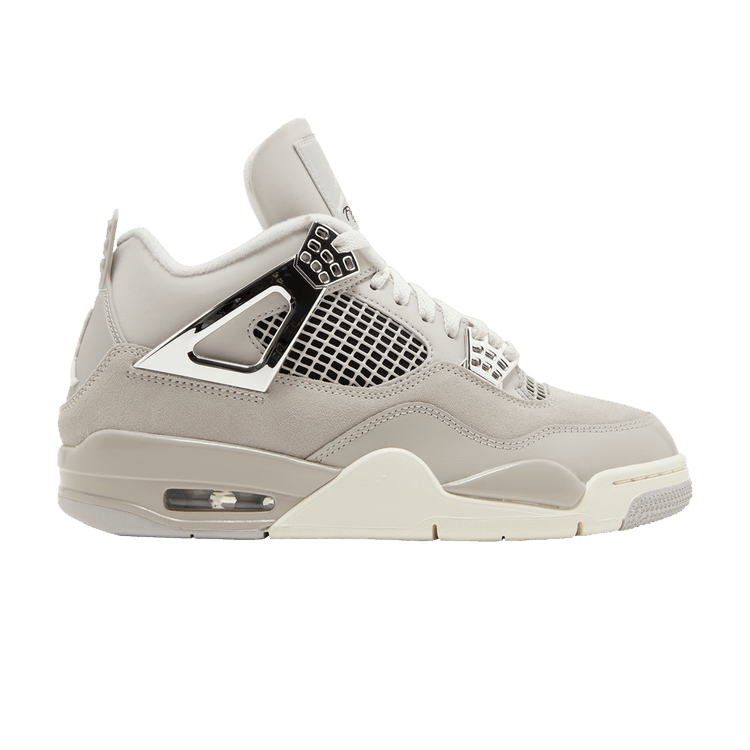 Air Jordan 4 Frozen Moments