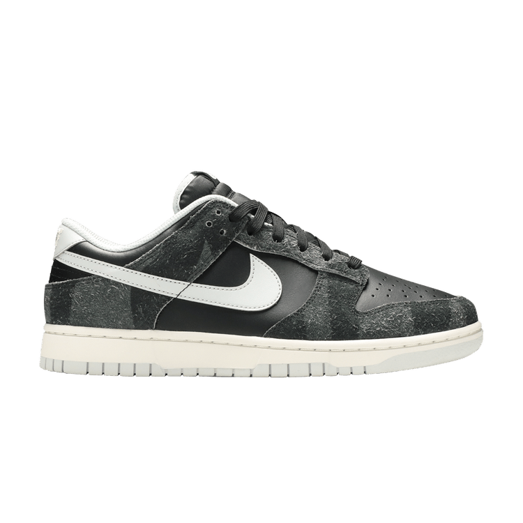 Dunk Low Premium Animal Pack Zebra