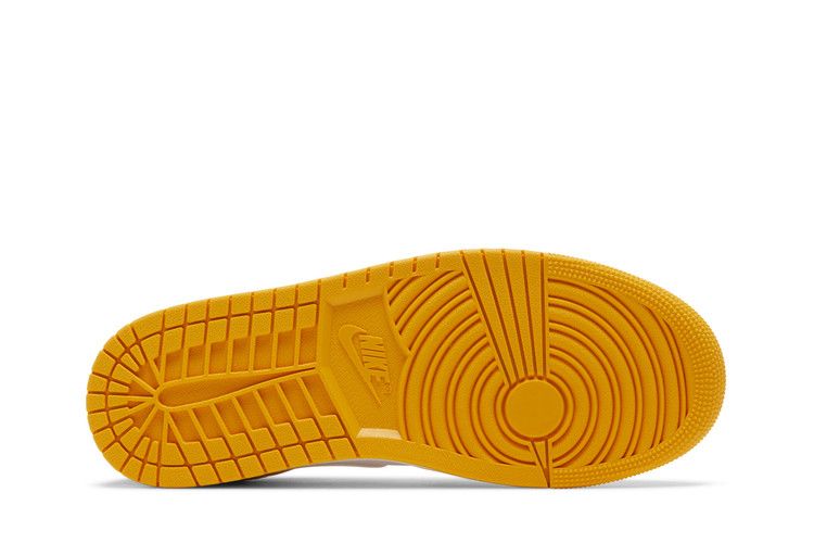 Air Jordan 1 Low Taxi