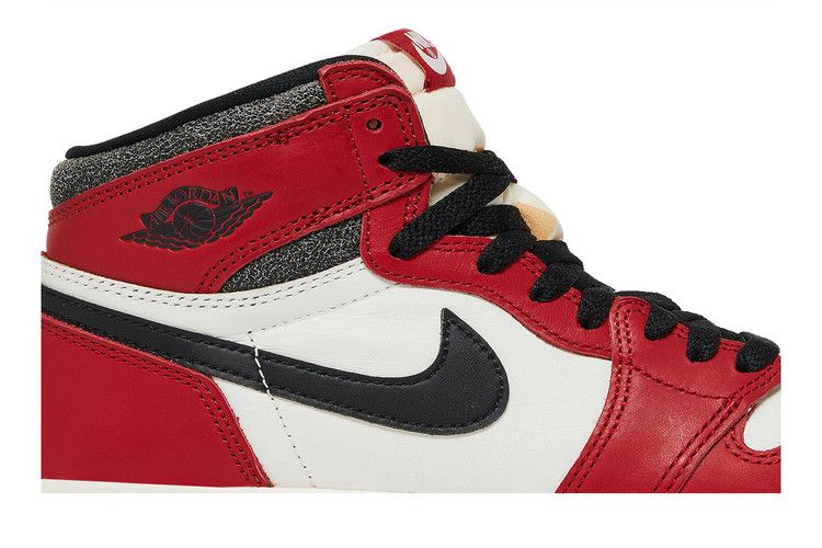Air Jordan 1 Retro High OG Chicago Lost Found (GS)