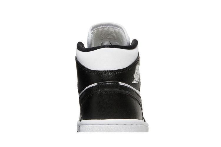 Air Jordan 1 Mid Panda