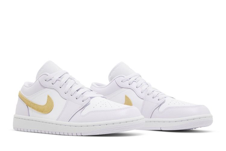 Wmns Air Jordan 1 Low Barely Grape