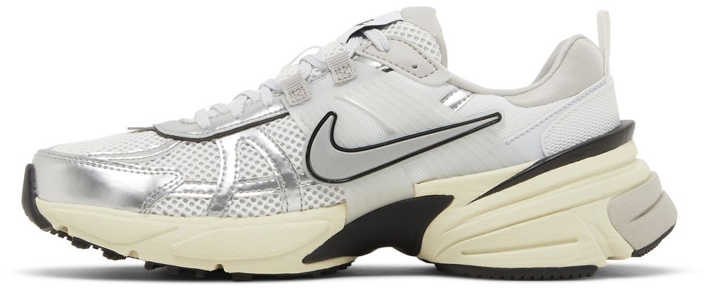 Nike Wmns V2K Run 'Summit White'