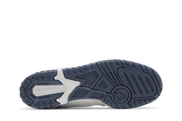 550 White Vintage Indigo