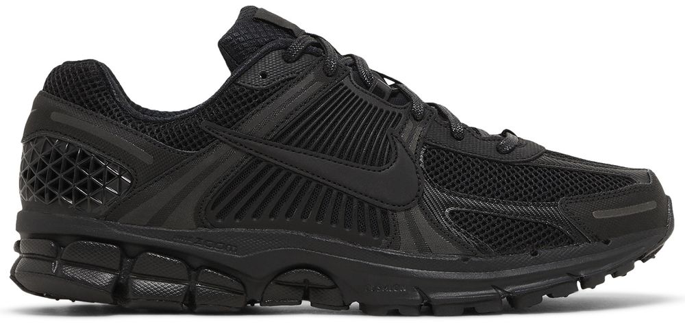 Air Zoom Vomero 5 Triple Black