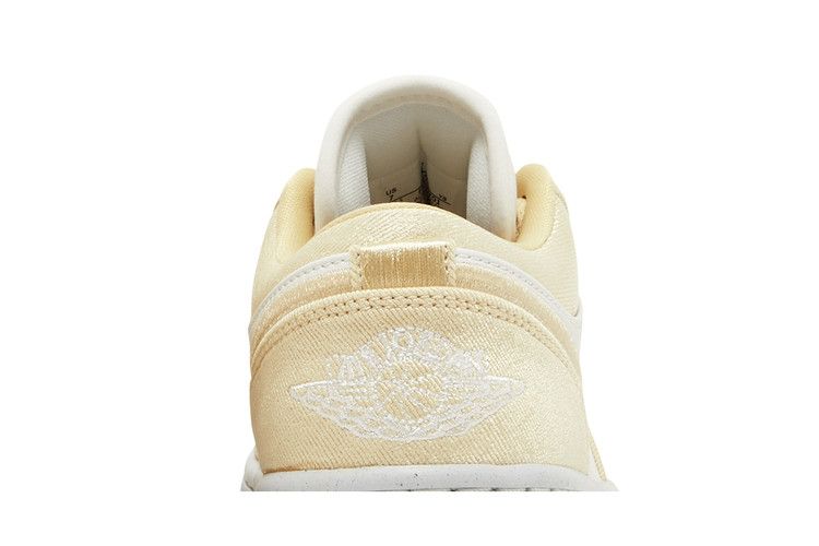 AIR JORDAN 1 LOW 'TEAM GOLD'