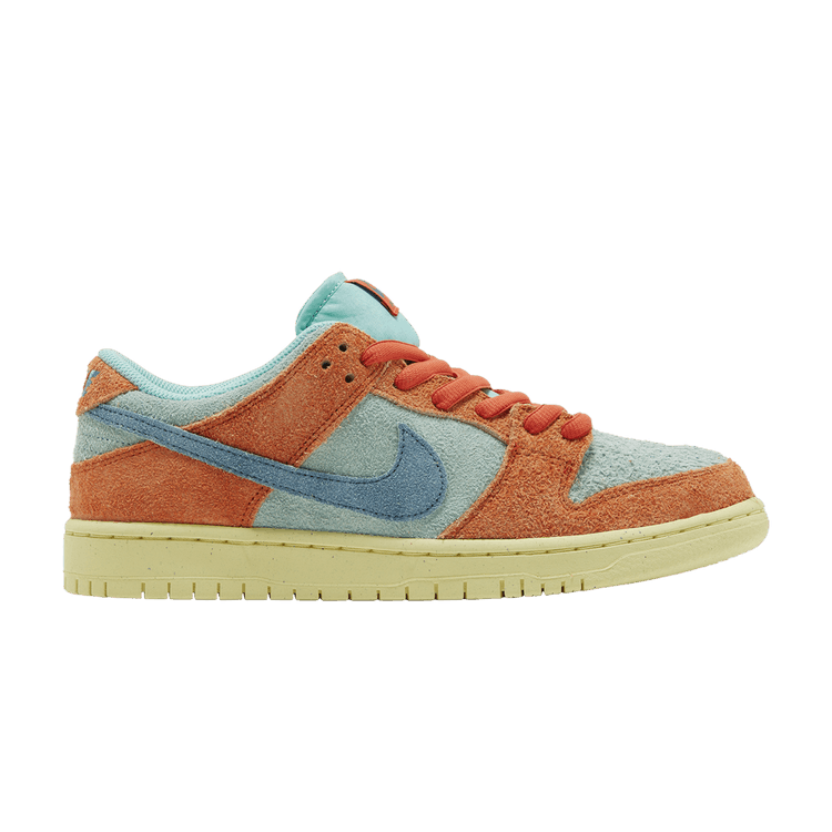 Nike SB Dunk Low Orange And Emerald Rise