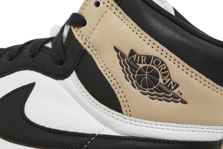 WMNS Air Jordan 1 Retro High OG Latte