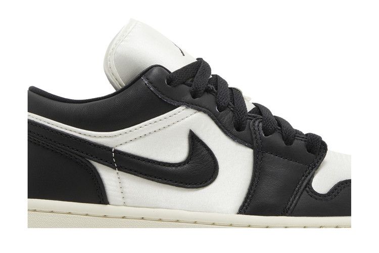 Air Jordan 1 Low Vintage Panda