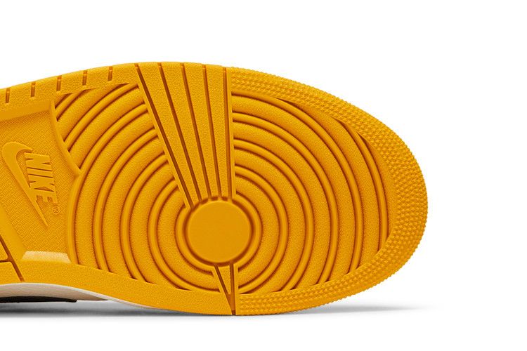 Jordan 1 Retro High Yellow Ochre