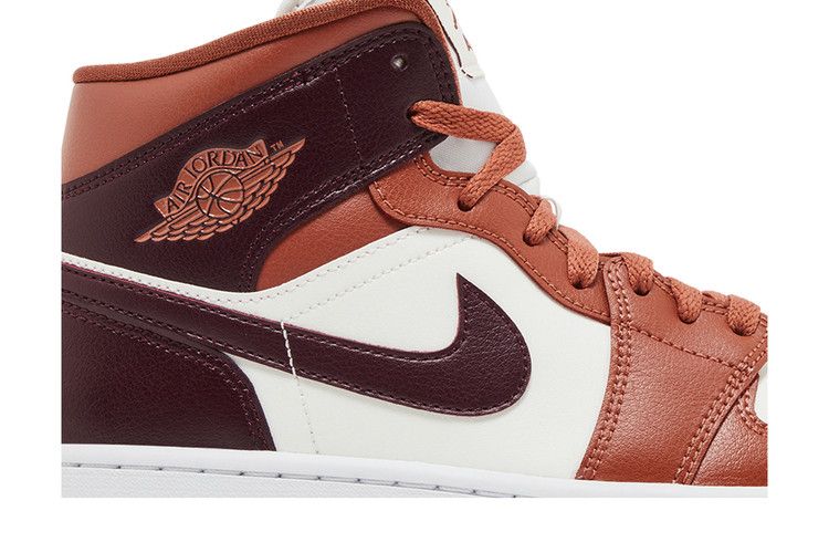 Jordan 1 Mid Dusty Peach Night Red W