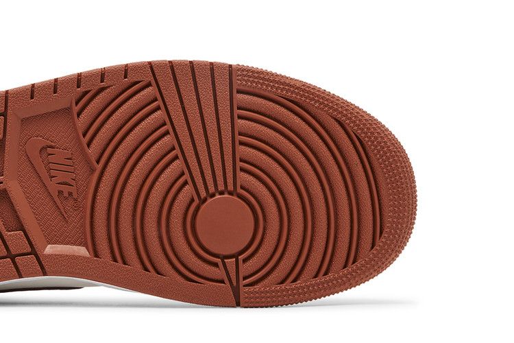 Jordan 1 Mid Dusty Peach Night Red W