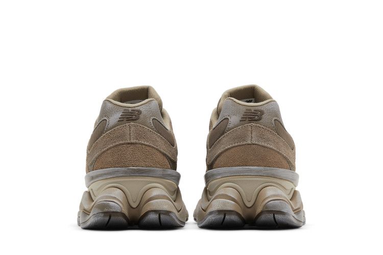 New Balance 9060 Mushroom