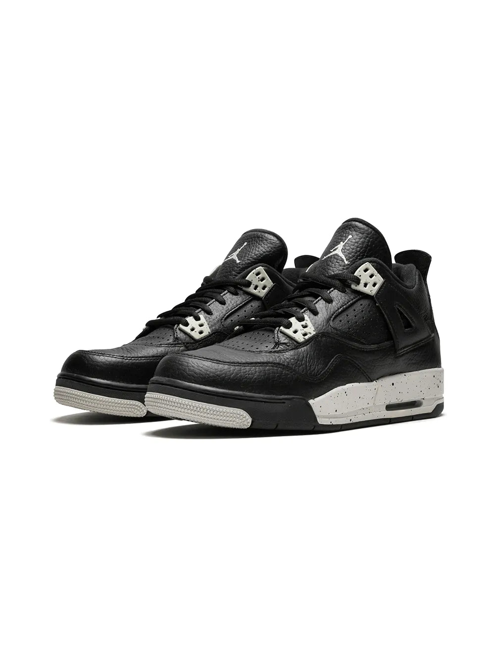 Air Jordan 4 Retro sneakers