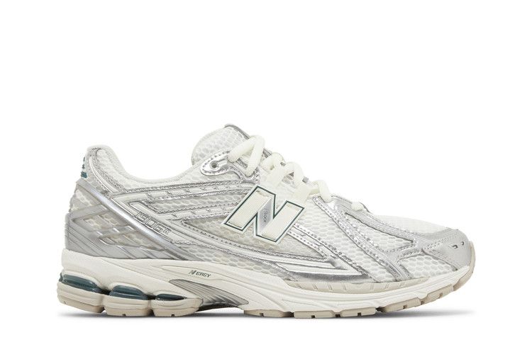 1906R Silver Metallic Cream
