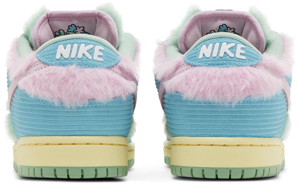 Nike SB Dunk Low Verdy Visty
