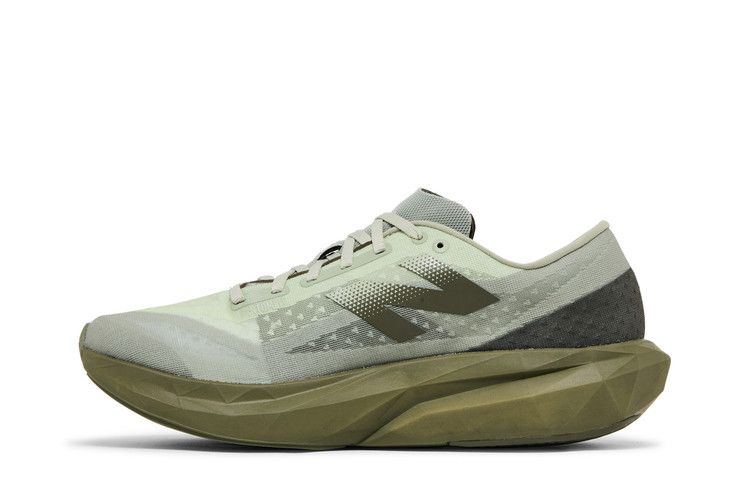 New Balance FuelCell Rebel v4 Olivine Dark Camo