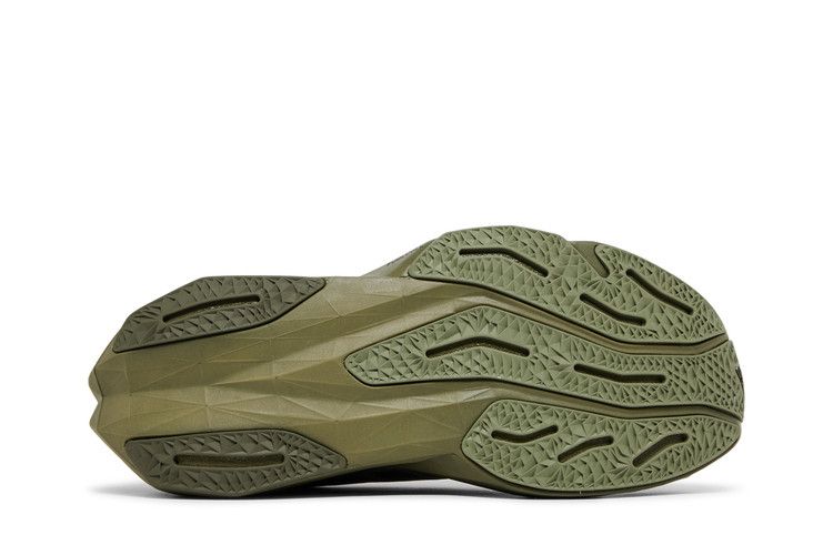 New Balance FuelCell Rebel v4 Olivine Dark Camo
