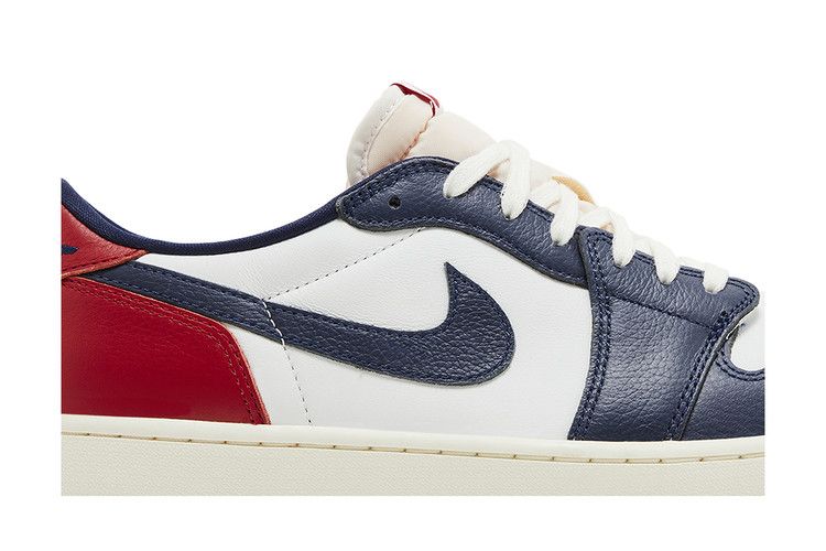 Air Jordan 1 Retro Low OG Howard University