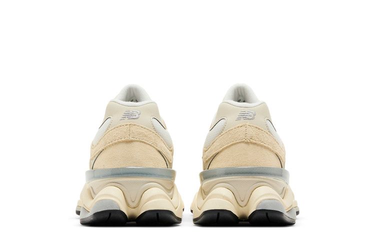 New Balance 9060 Calcium Sea Salt