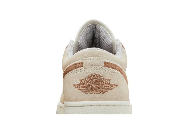Air Jordan 1 Low SE Sail Archaeo Brown