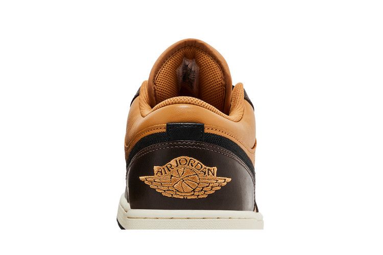 Jordan 1 Low SE Flax Baroque Brown