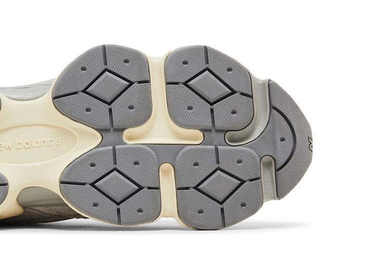 New Balance 9060 Light Grey White