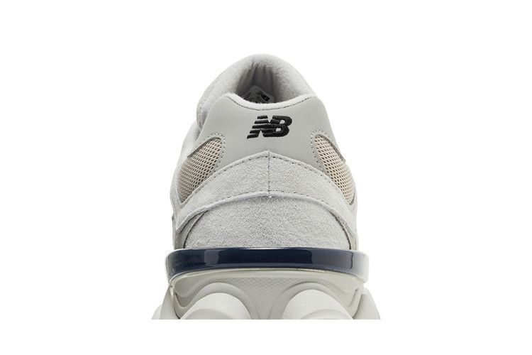 New Balance 9060 Silver Metallic Grey