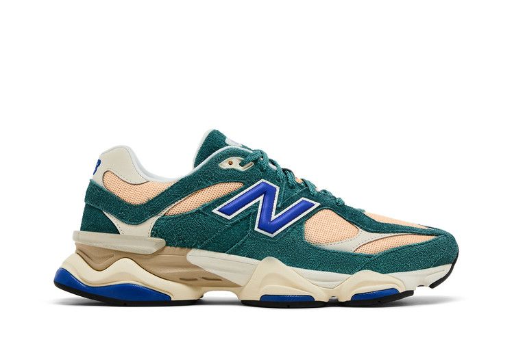New Balance 9060 New Spruce Peach Blossom