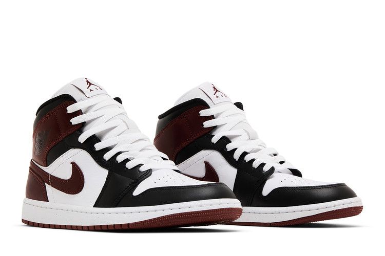 Air Jordan 1 Mid SE Dark Pony