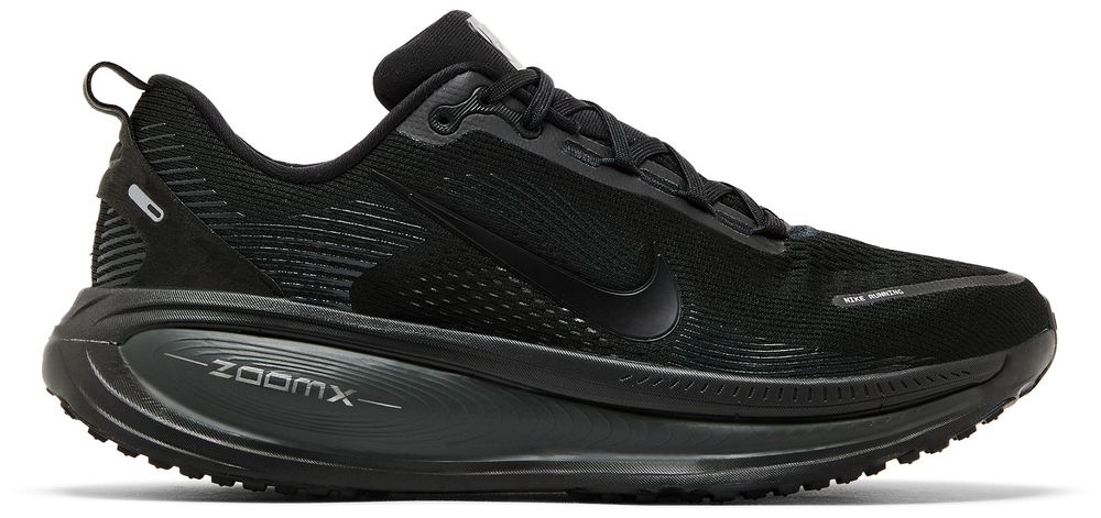 Nike Vomero 18 Triple Black