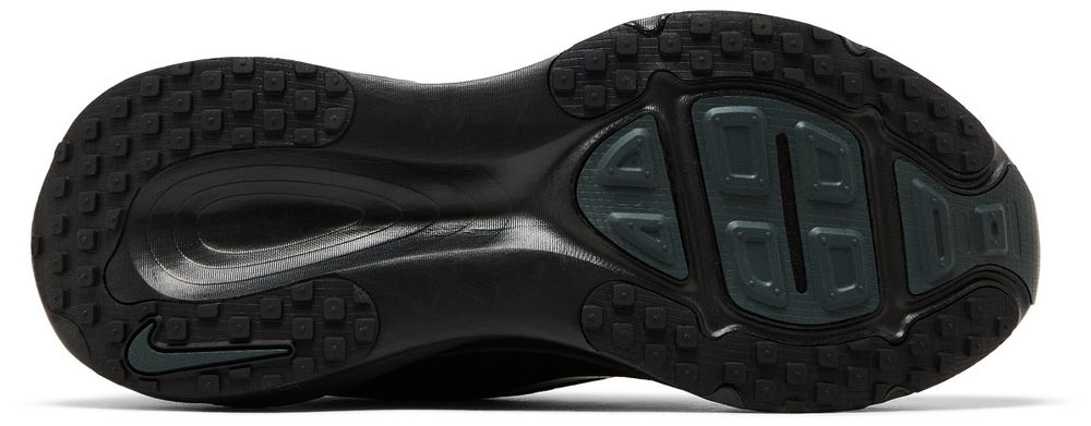 Nike Vomero 18 Triple Black