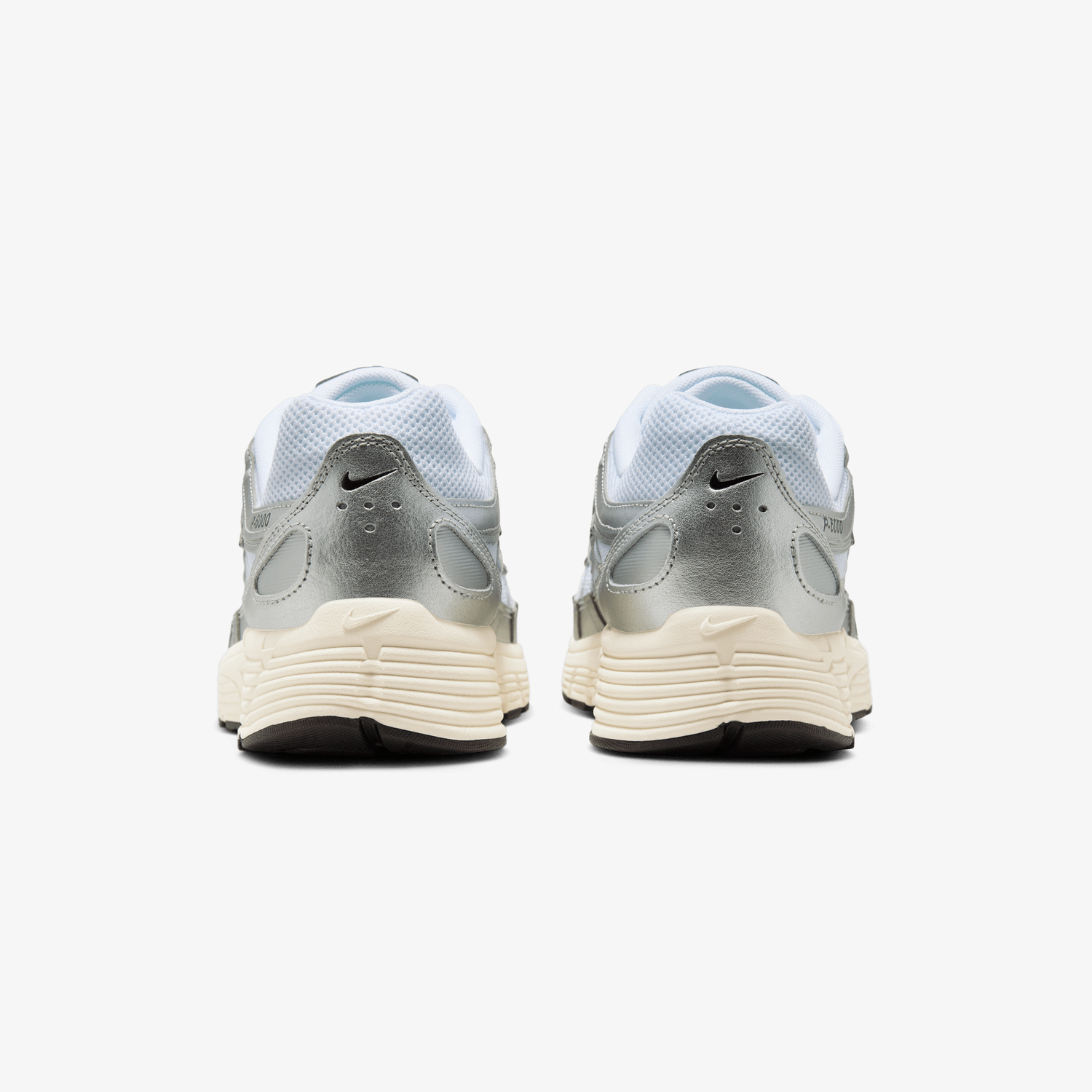 Nike P-6000 { WHITE/BLACK-METALLIC SILVER-FLT SILVER