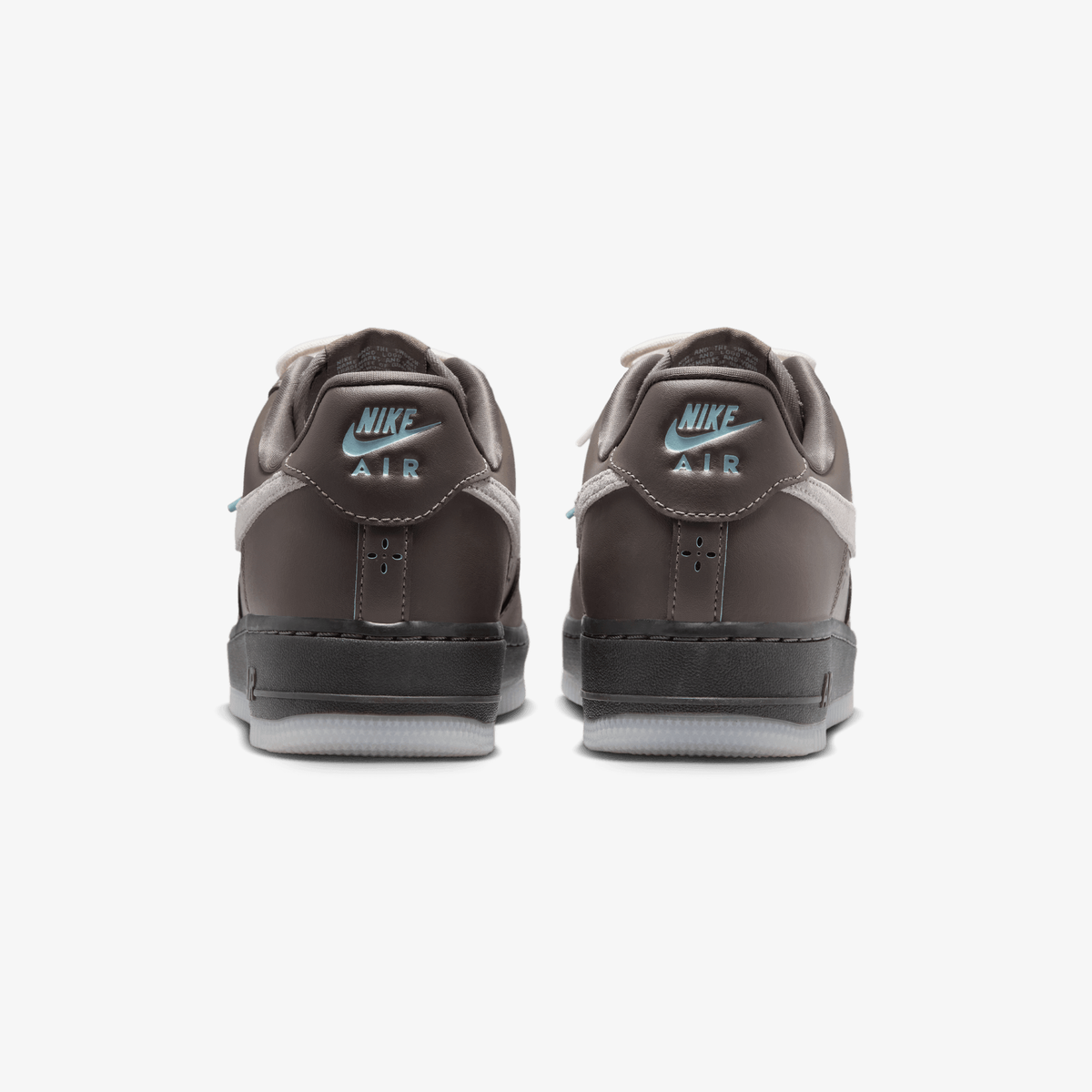 Nike AIR FORCE 1 '07 LV8 { RIDGEROCK/VAST GREY-OCEAN CUBE-SAIL