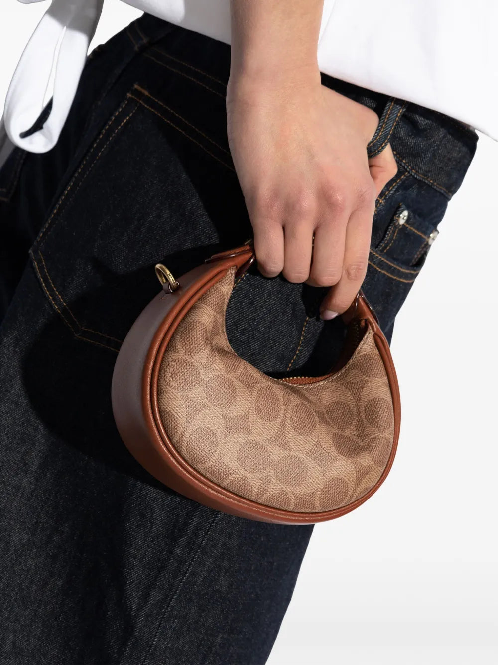 Jonie tote bag