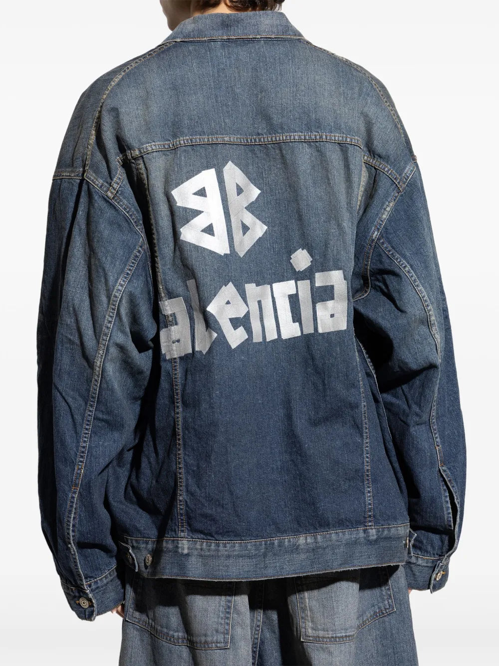 Tape Type-print denim jacket