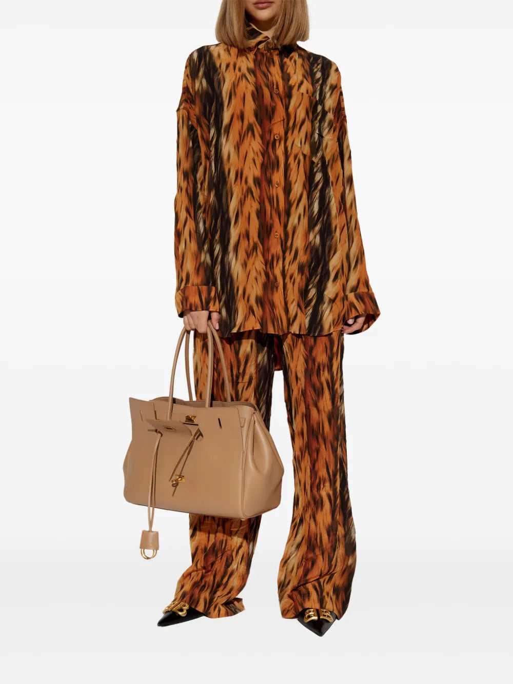 printed straight trousers