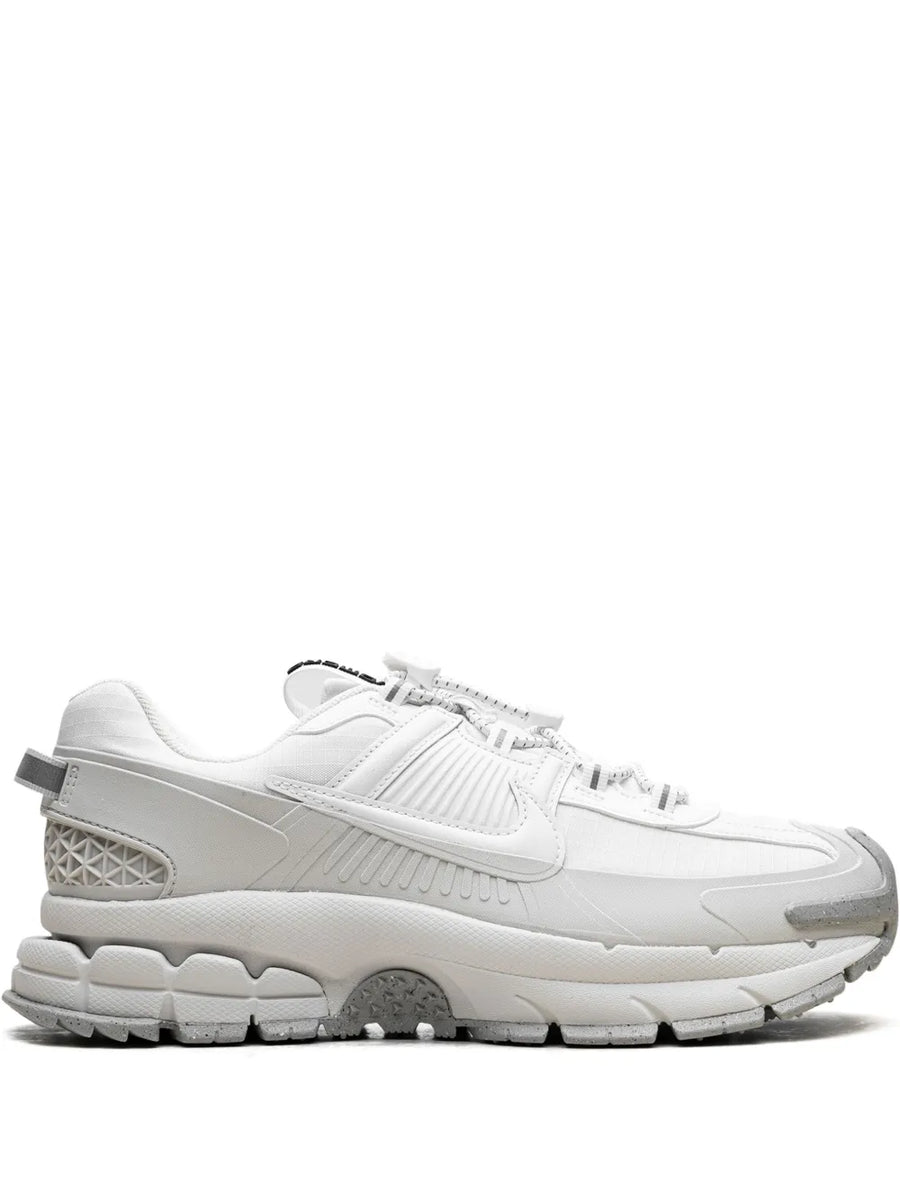 Zoom Vomero Roam "Summit White" sneakers