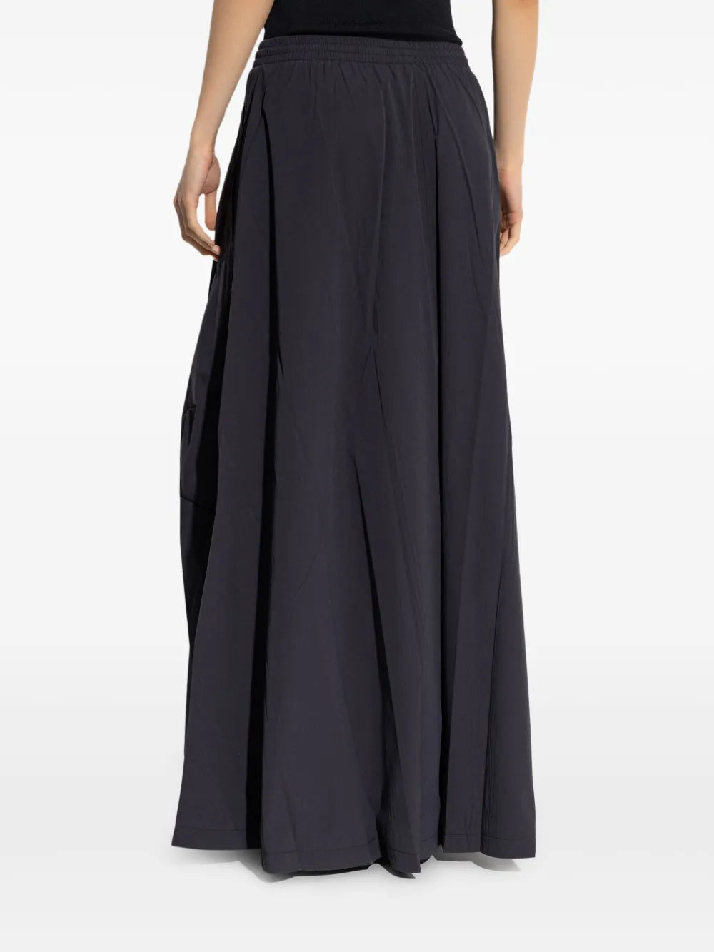 elasticated-waist pocket skirt