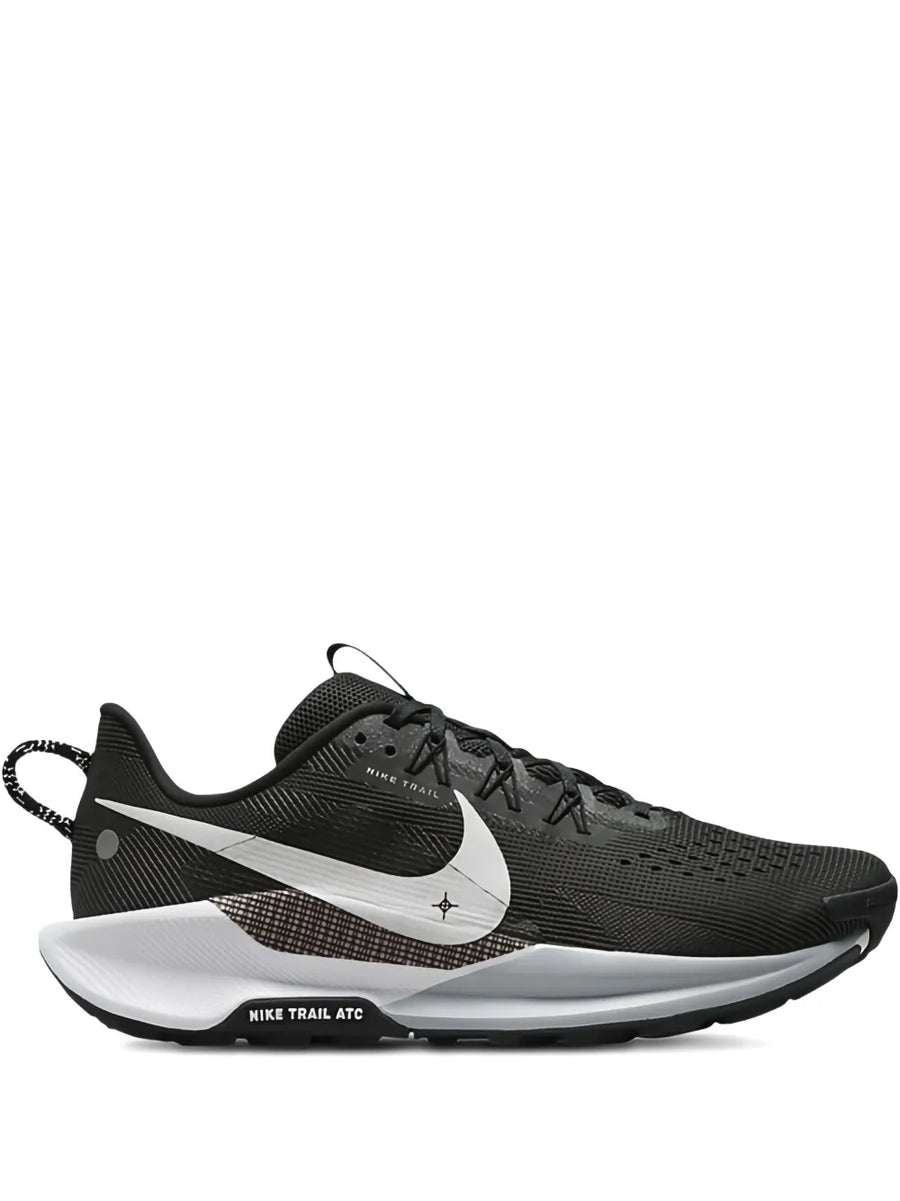 React Pegasus Trail sneakers