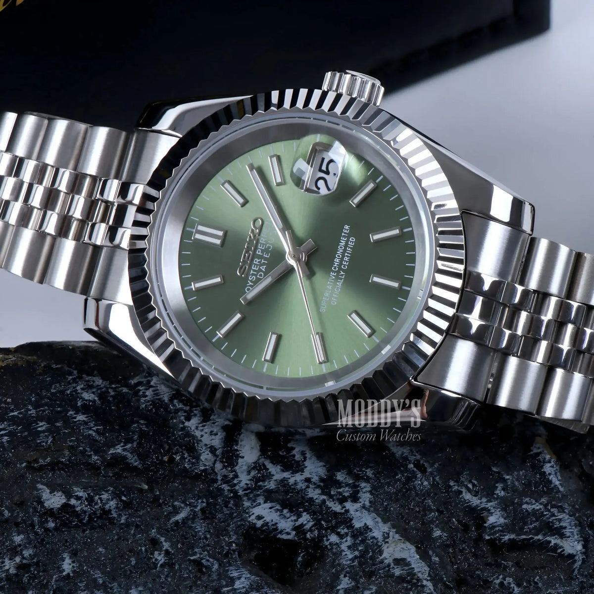 Seikojust Mint Green