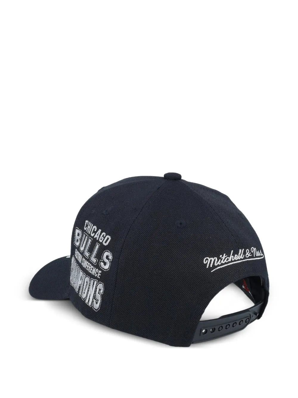 NBA Chicago Bulls embroidered snapback cap