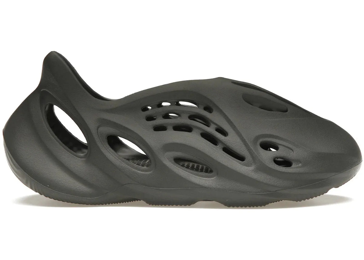 Adidas Yeezy Foam Rnr Carbon