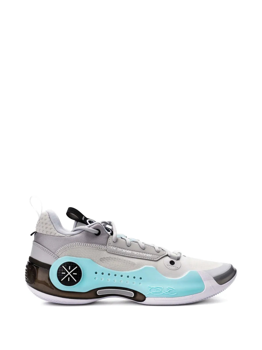 Way of Wade 10 Low basketball sneakers