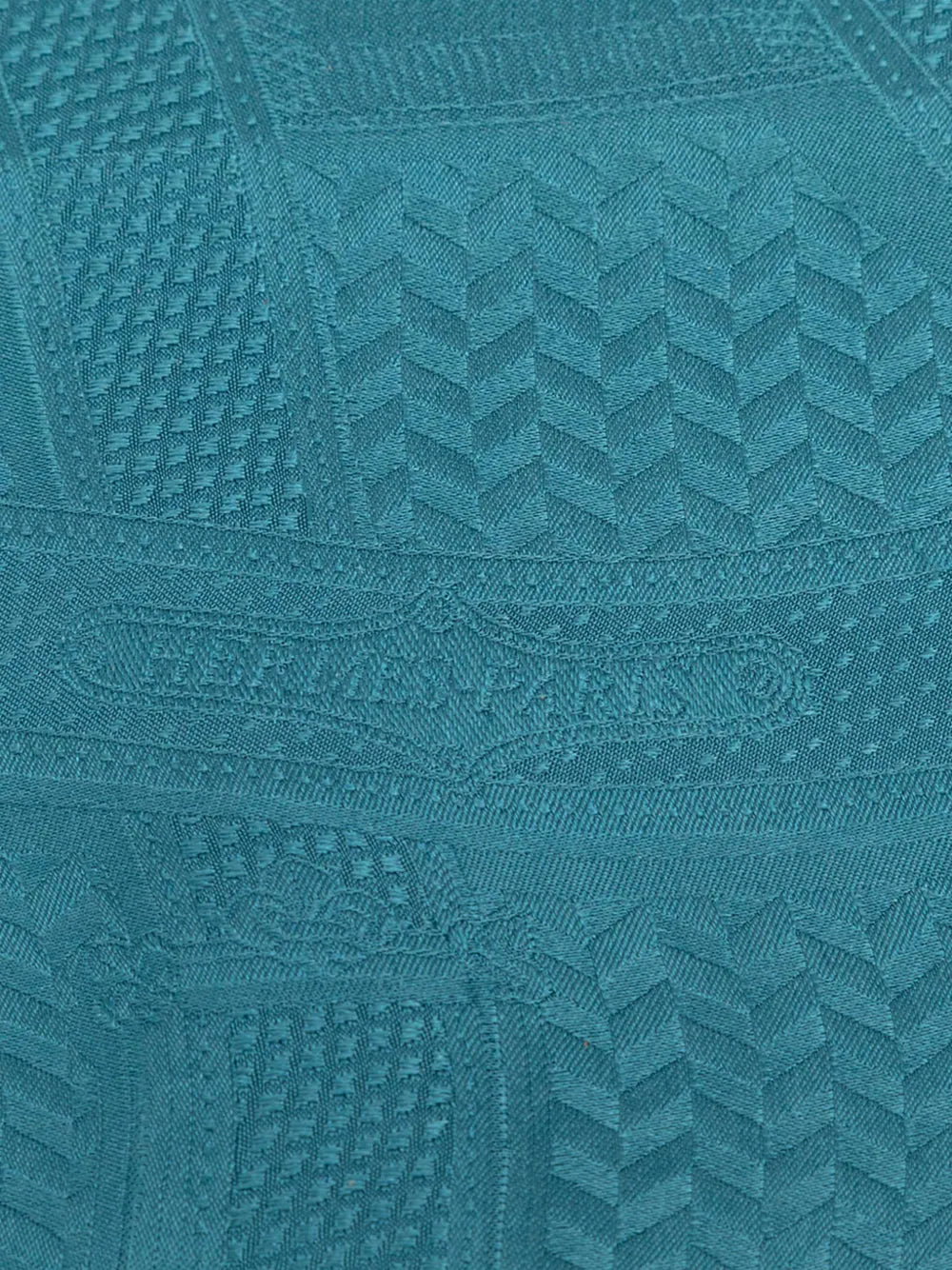 2000-2025 Maxi Cavalcadour a Cheval Silk Twilly Scarf scarves