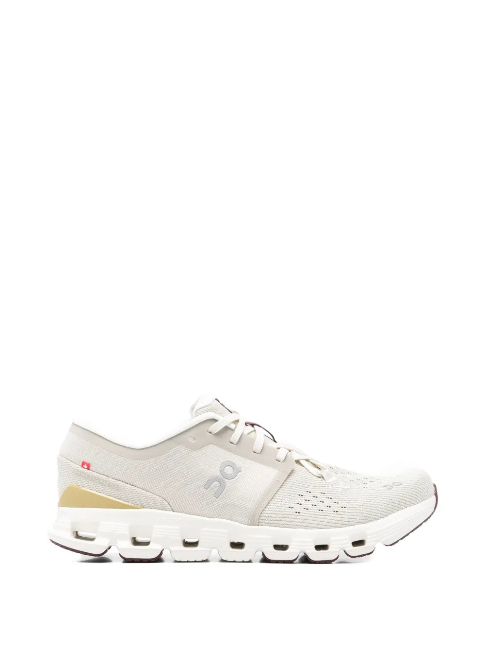 Cloud X 4 sneakers