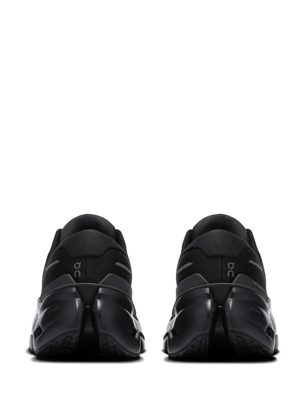 Cloudrunner 3 low-top sneakers