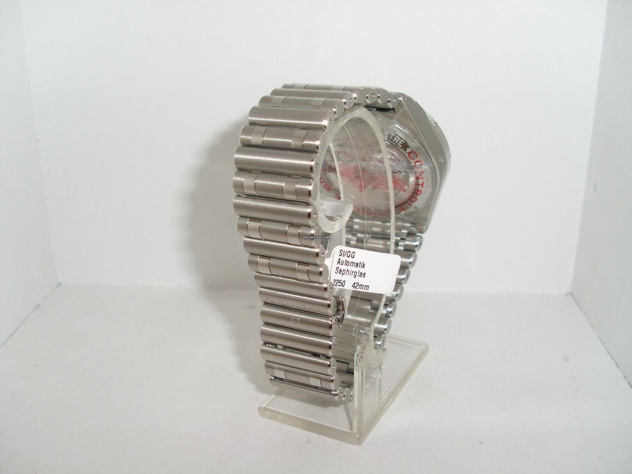 Breitling Chronomat 42 B01 42 NOS NEW