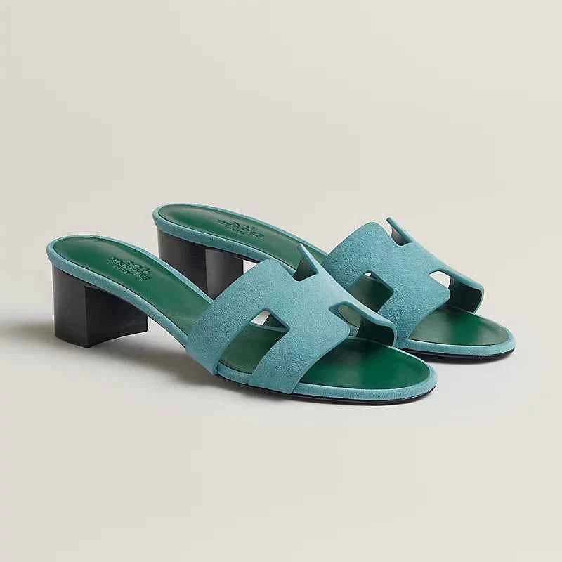 Oasis sandal