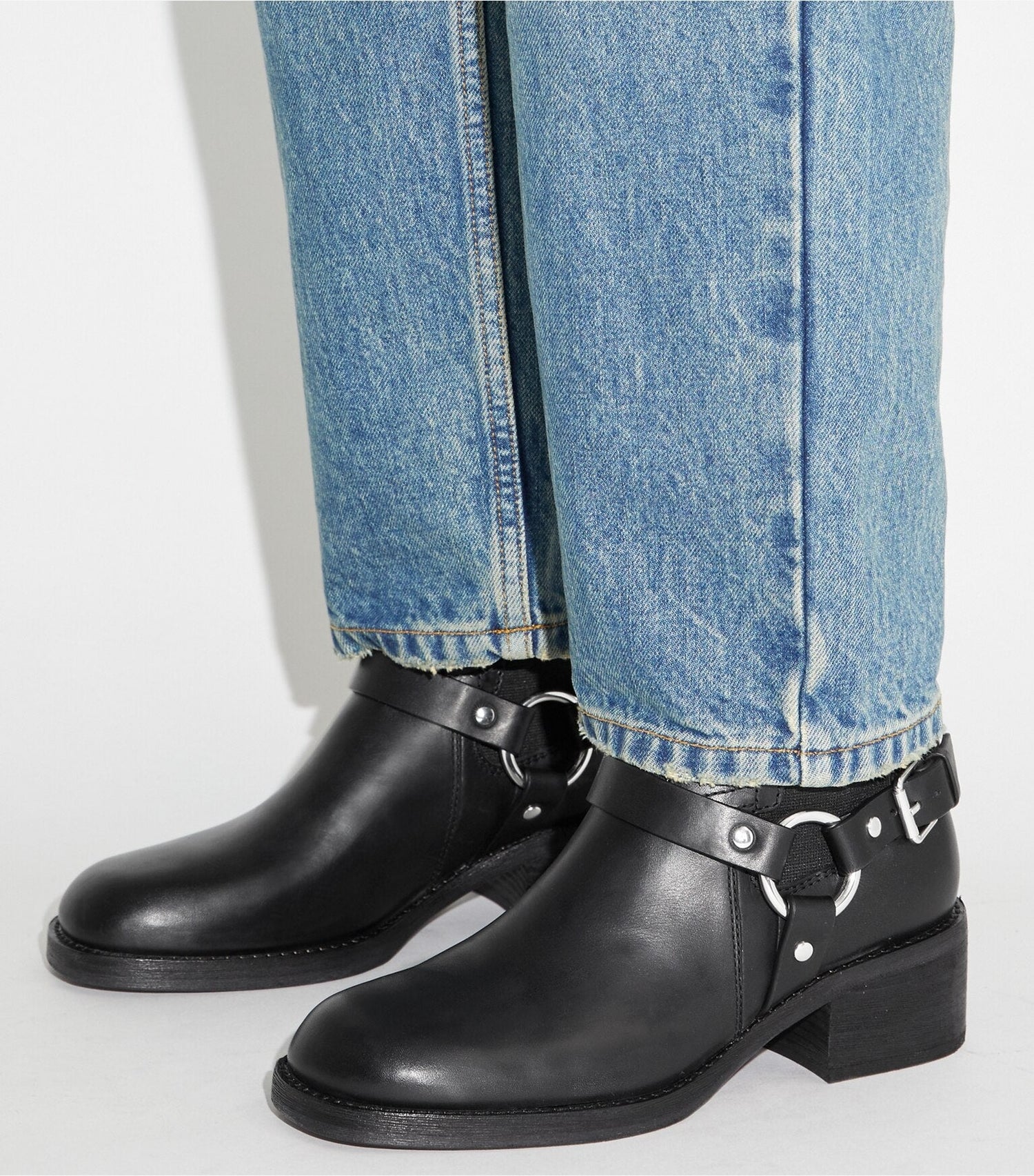 Moto Boot